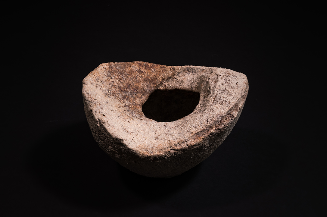 Kettle Hole Vessel 01 Sage Culture